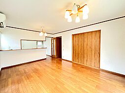 芳賀郡市貝町大字市塙　戸建て