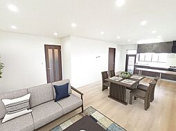 下野市笹原　戸建て