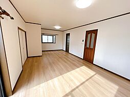 小山市神鳥谷二丁目　戸建て