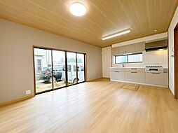 古河市長左エ門新田　戸建て
