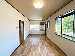 小山市大字間々田　戸建て
