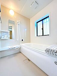 鴻巣市宮地5丁目　戸建て