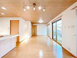 高浜市湯山町3丁目　戸建て