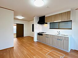 岩倉市八剱町渕之上　戸建て