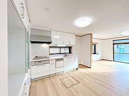 春日井市神屋町1390-43　戸建て