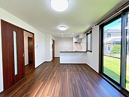 瑞浪市学園台2丁目　戸建て