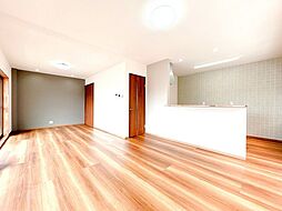 各務原市鵜沼羽場町6丁目　戸建て