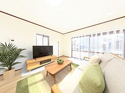 津市高茶屋小森町　戸建て