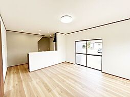 伊勢市勢田町　戸建て