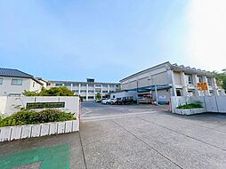 鈴鹿市三日市二丁目　戸建て