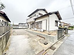 津市栗真町屋町　戸建て