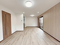 名張市美旗町池の台西　戸建て