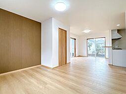 富山市八尾町高善寺　戸建て