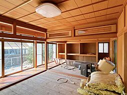 富山市月岡東緑町2丁目　戸建て