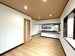 富山市鶴ヶ丘町 戸建て