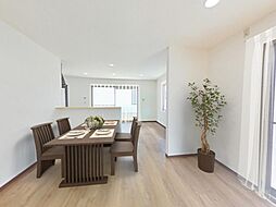 福井市灯明寺3丁目　戸建て