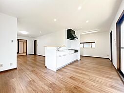 福井市灯明寺3丁目　戸建て