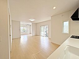 湖南市下田　戸建て