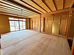 湖南市柑子袋西4丁目　戸建て