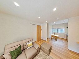 甲賀市甲南町希望ケ丘本町2丁目　戸建て