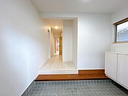 倉吉市西福守町　戸建て