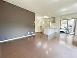 広島市安佐北区亀山9丁目　戸建て