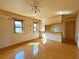 広島市安佐北区亀山2丁目　戸建て