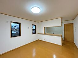 広島市安佐北区亀山2丁目 戸建て