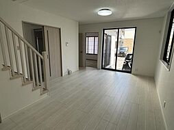 広島市佐伯区皆賀2丁目11-3-2