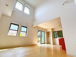 周南市勝間ヶ丘三丁目　戸建て