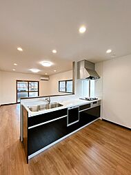 山陽小野田市大字山川　戸建て