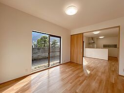 四国中央市中之庄町　戸建て