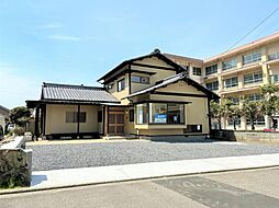 松山市食場町　戸建て