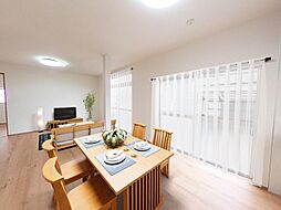 松山市余戸南2丁目　戸建て