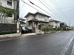 松山市湯の山3丁目　戸建て