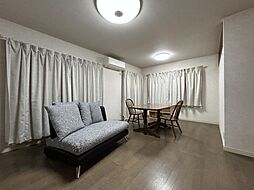 松山市湯の山3丁目　戸建て