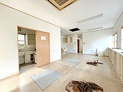 松山市鷹子町　戸建て