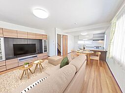 松山市新浜町　戸建て