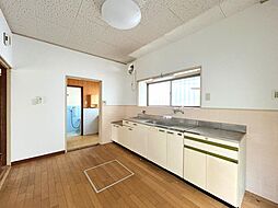 伊予市下吾川 戸建て