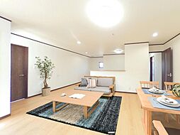 高松市国分寺町新名　戸建て