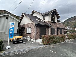 西予市三瓶町朝立　戸建て