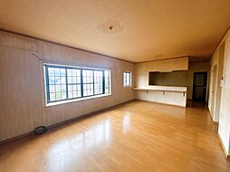 糸島市篠原東3丁目　戸建て