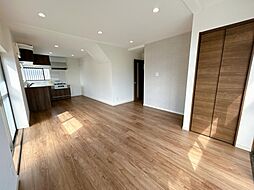 霧島市隼人町住吉　戸建て