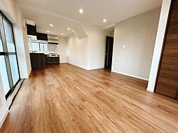 霧島市隼人町住吉　戸建て