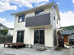 霧島市隼人町神宮3丁目　戸建て