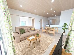 霧島市国分野口西　戸建て