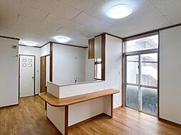 那覇市字小禄　戸建て