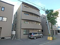 ヴィレッジ円山 101