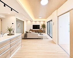 エステ・スクエア青葉の森一番館