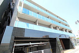 クリスタルビル